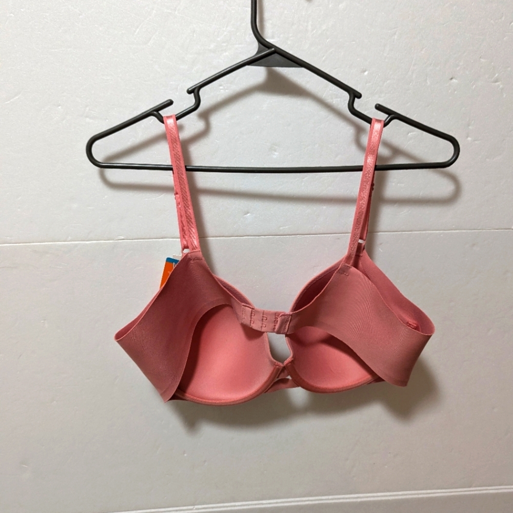 Warner's Pink Bra NWT - Picture 2 of 4